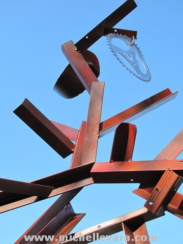 11 michelle Vara_sculpture_ Transmuted Metal sculpture