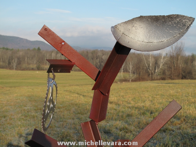 4 michelle Vara_sculpture Transmuted Recycled material art