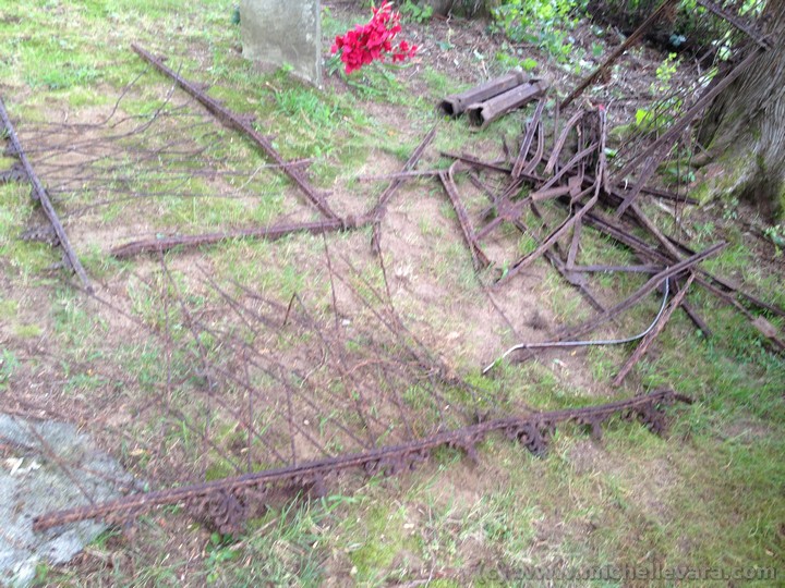 Metal Cemetery gate restoration,