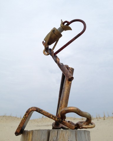 Sculpture about the bullshit people feed you